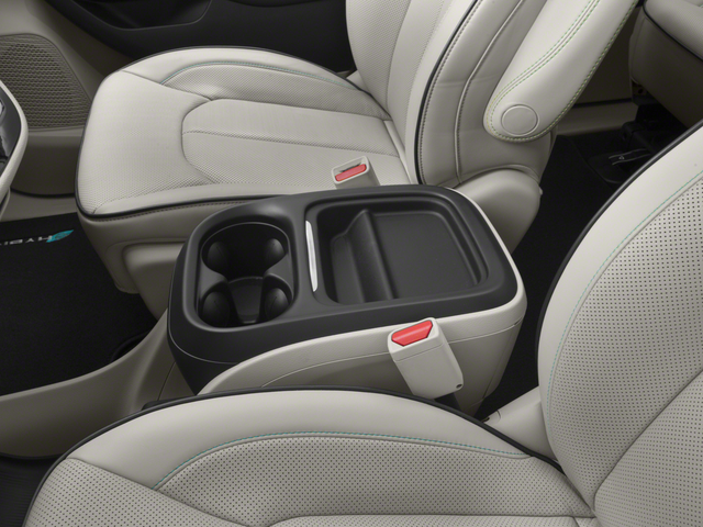 2017 Chrysler Pacifica Hybrid Touring Plus