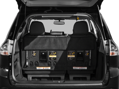 2017 Toyota Sienna SE 8 Passenger