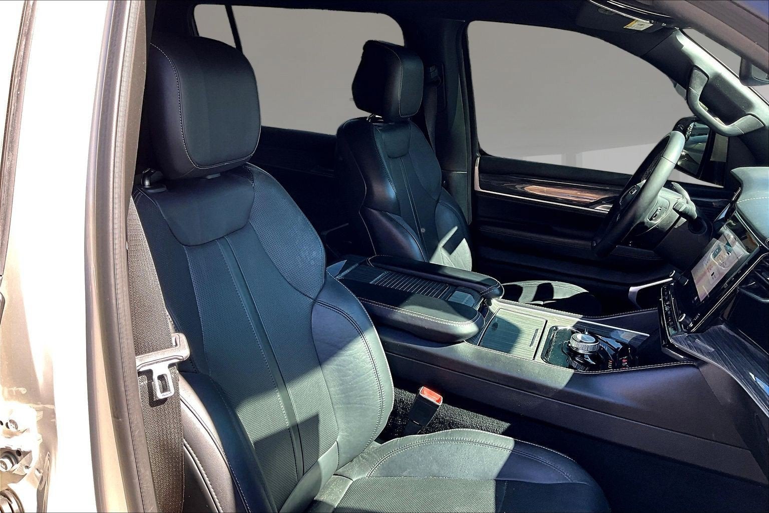 2022 Jeep Wagoneer Series II
