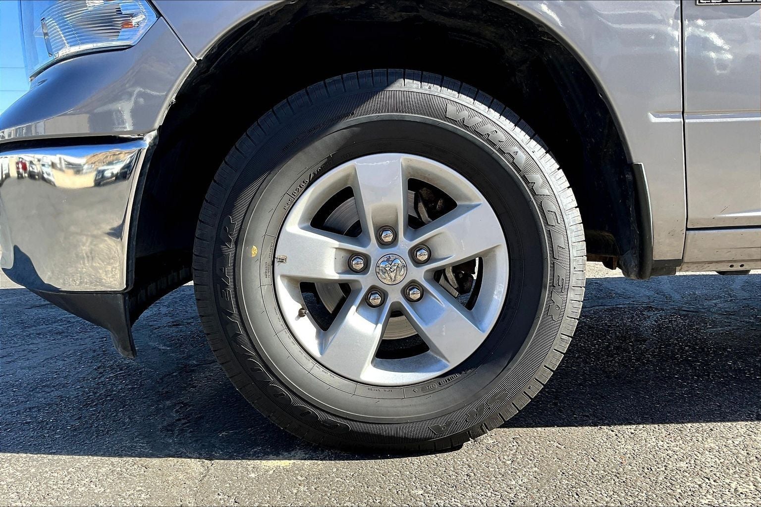 2024 RAM 1500 Classic SLT