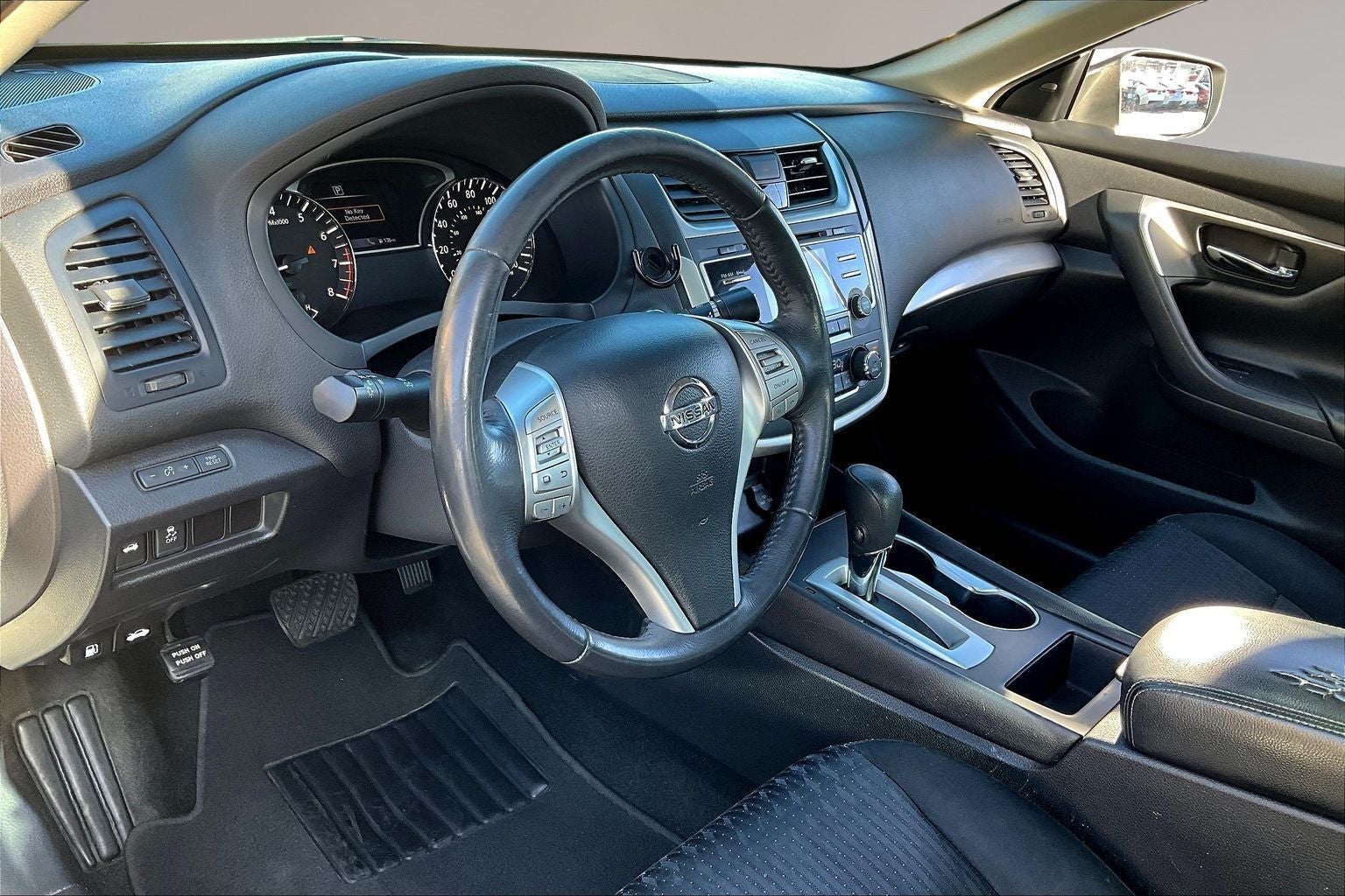 2017 Nissan Altima 2.5 SV