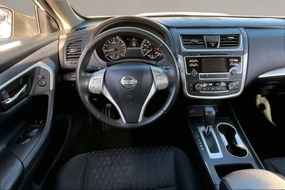 2017 Nissan Altima 2.5 SV