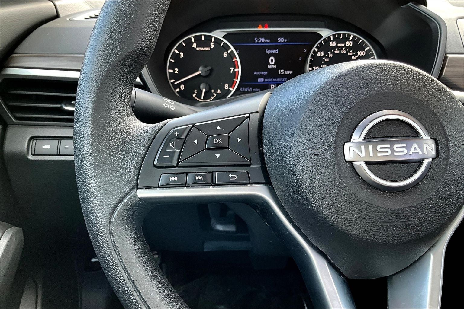 2025 Nissan Altima 2.5 SV