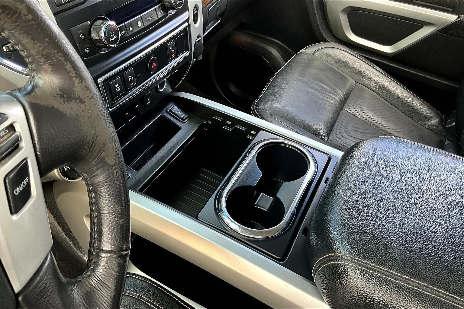 2018 Nissan Titan SL