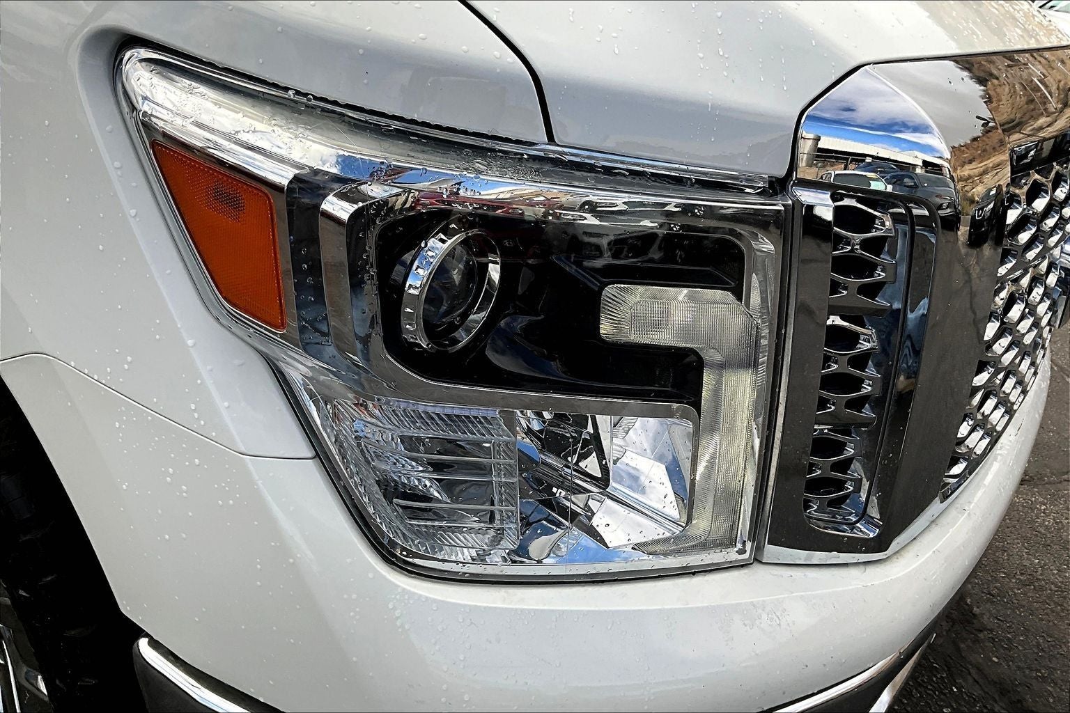 2018 Nissan Titan SL