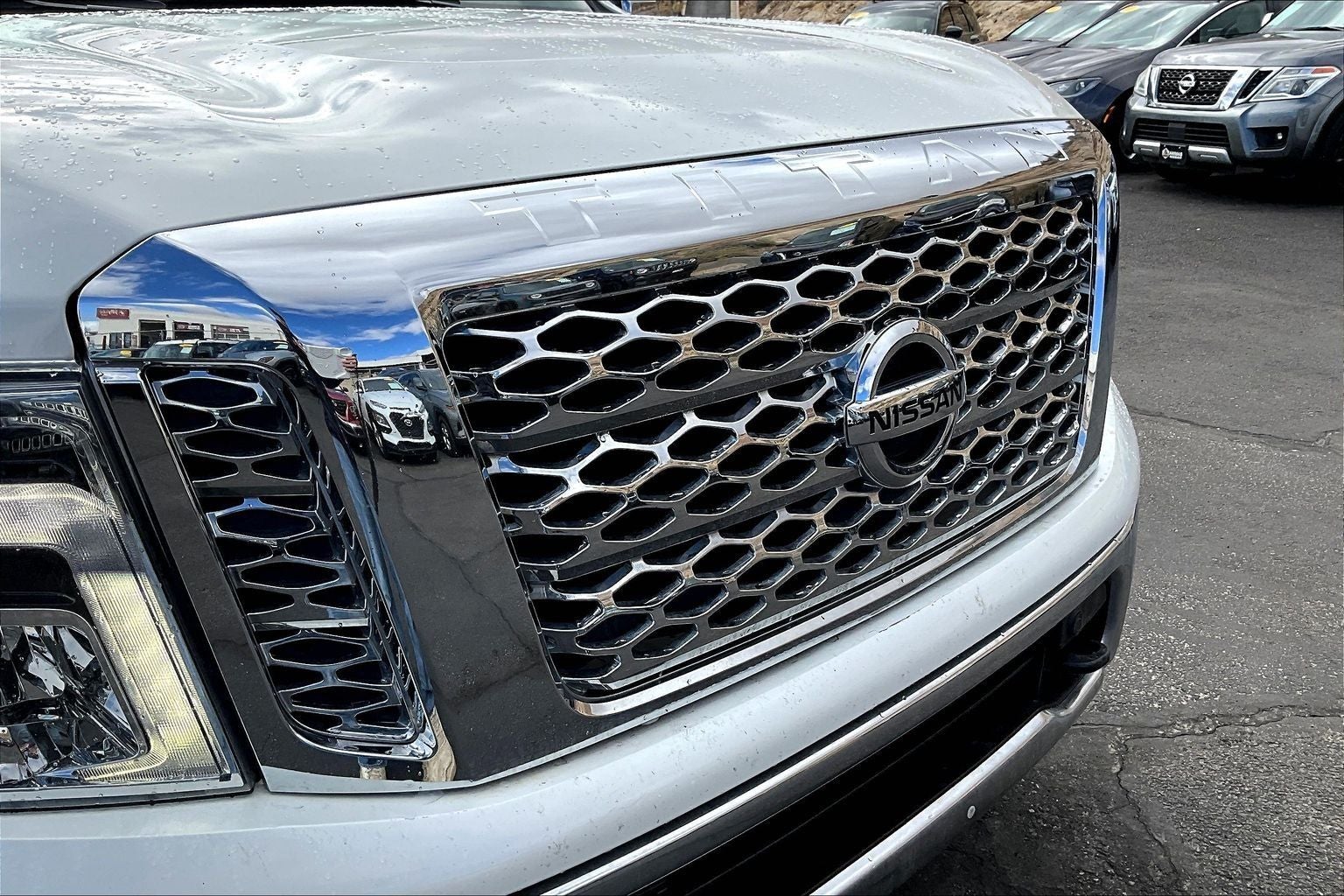 2018 Nissan Titan SL