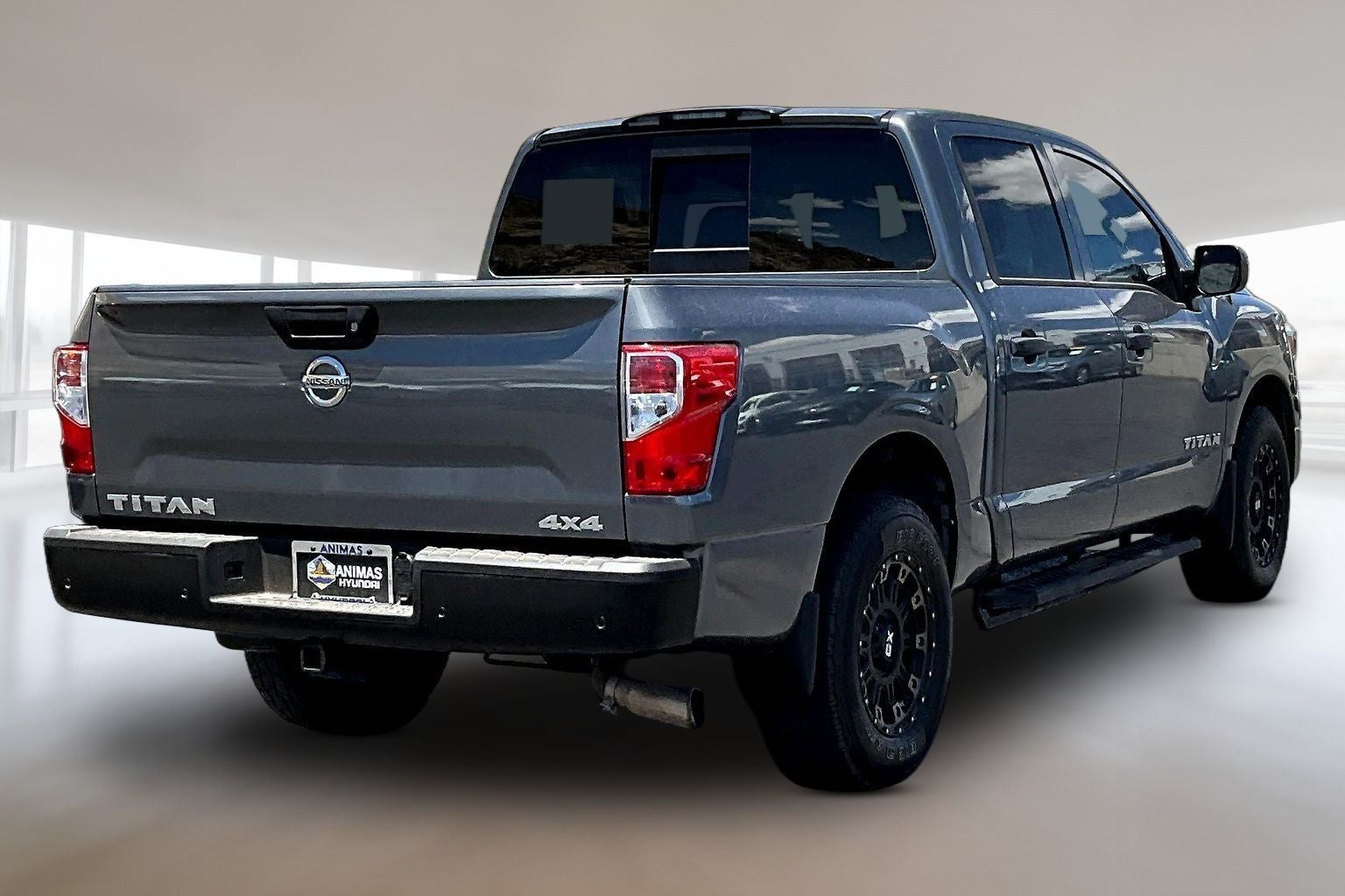 2021 Nissan Titan S