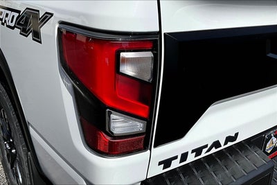 2024 Nissan Titan PRO-4X