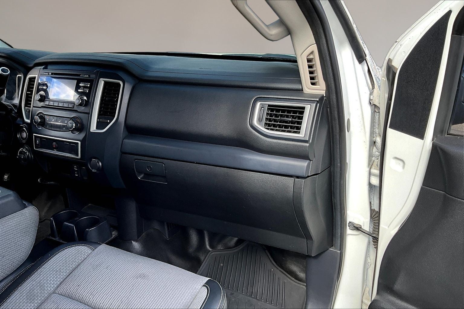 2018 Nissan Titan XD S