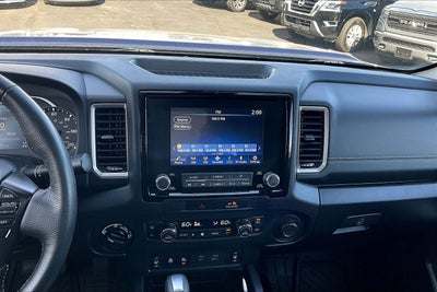 2022 Nissan Frontier SV