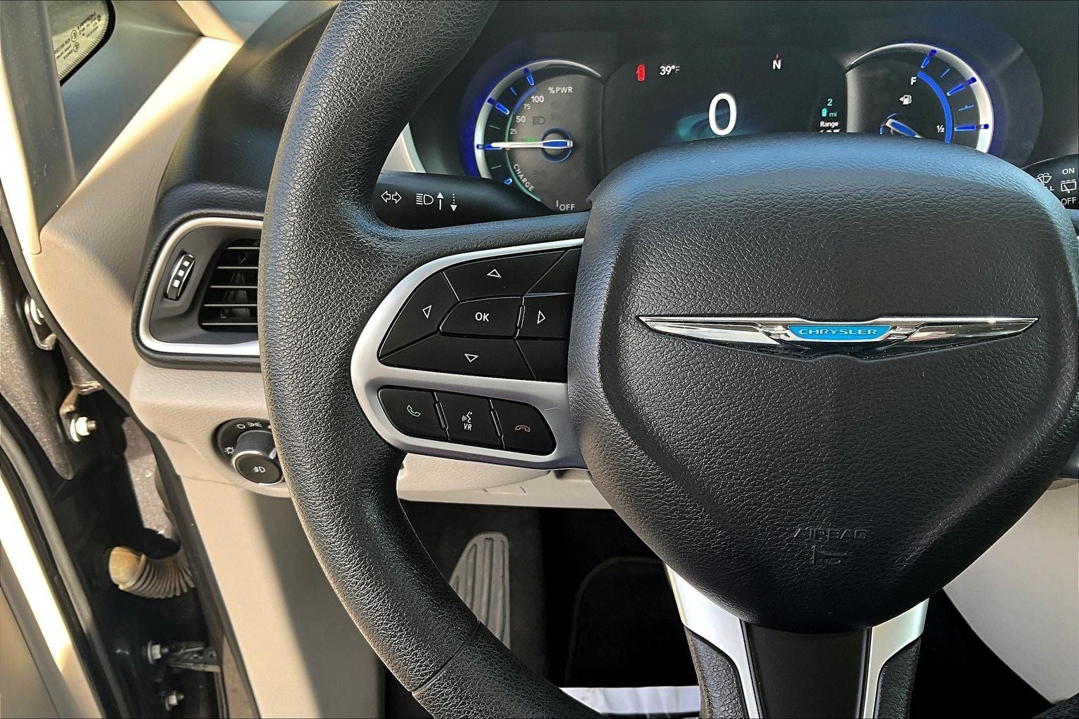 2017 Chrysler Pacifica Hybrid Touring Plus