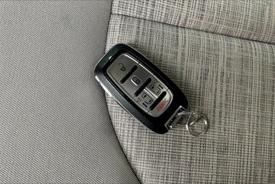 2017 Chrysler Pacifica Hybrid Touring Plus