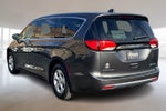 2017 Chrysler Pacifica Hybrid Touring Plus