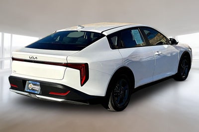 2025 Kia K4 LXS