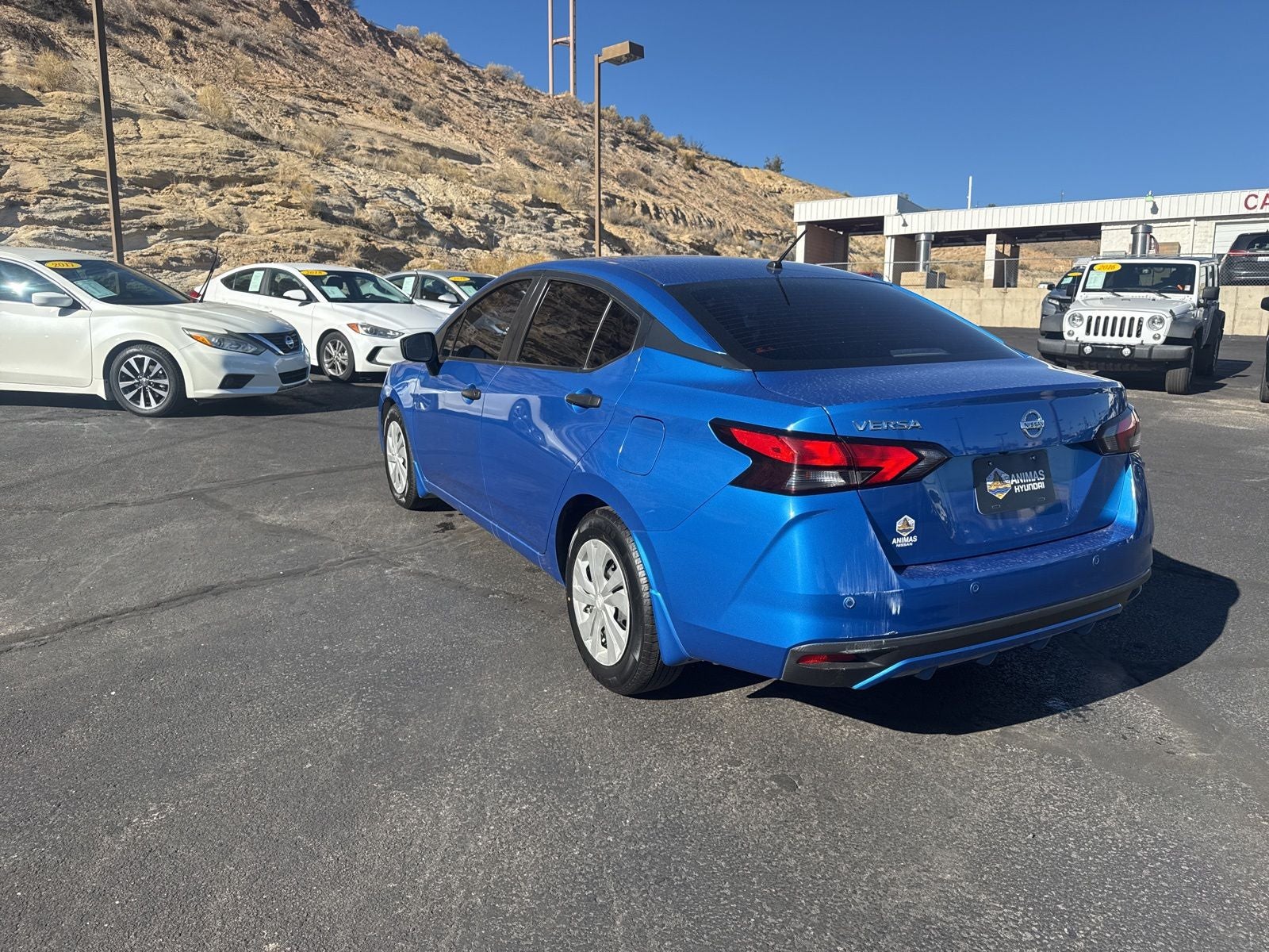 2020 Nissan Versa 1.6 S
