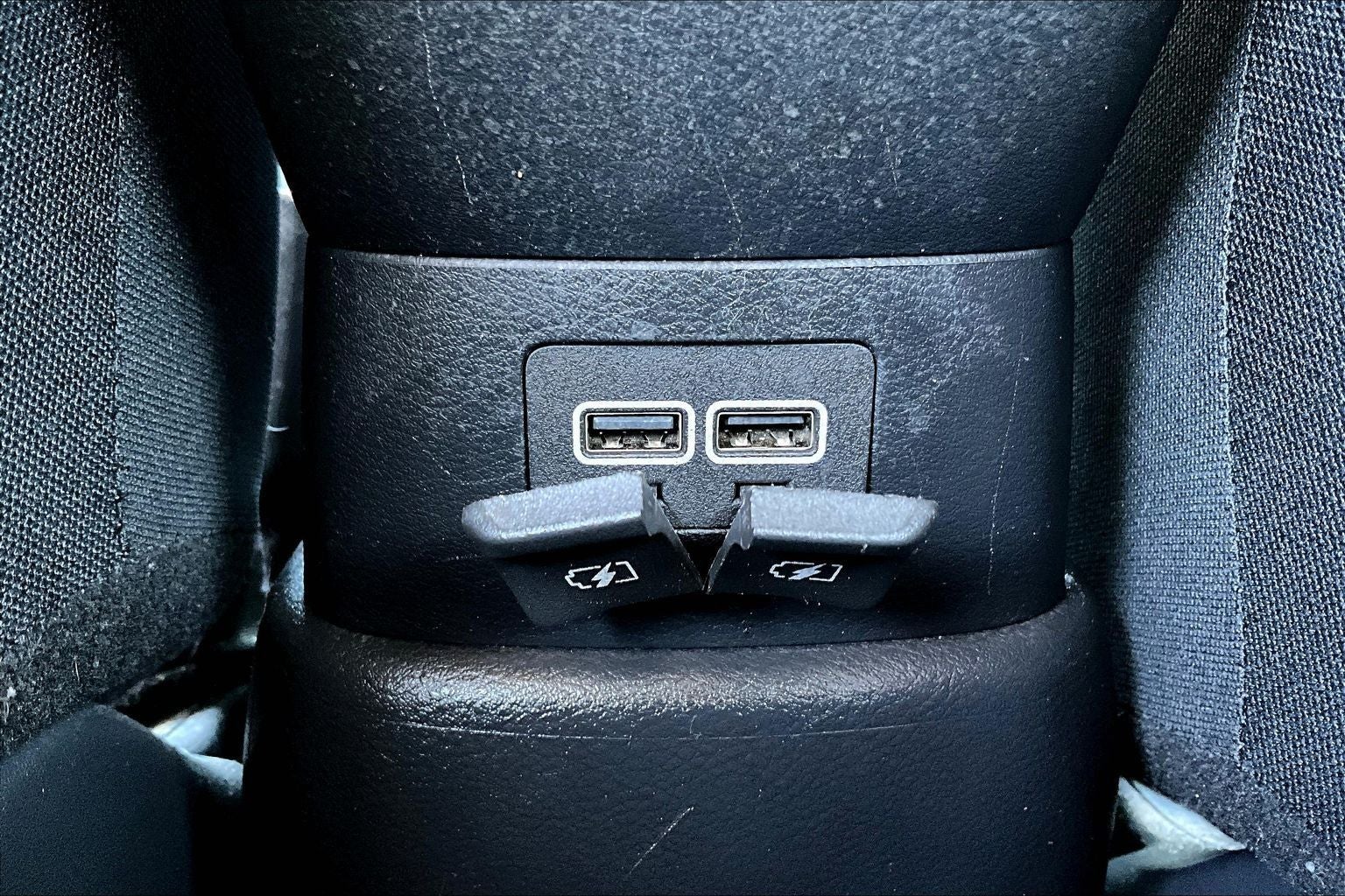 2021 Nissan Versa 1.6 SR