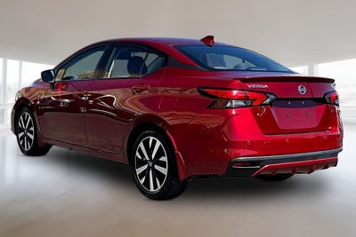 2021 Nissan Versa 1.6 SR