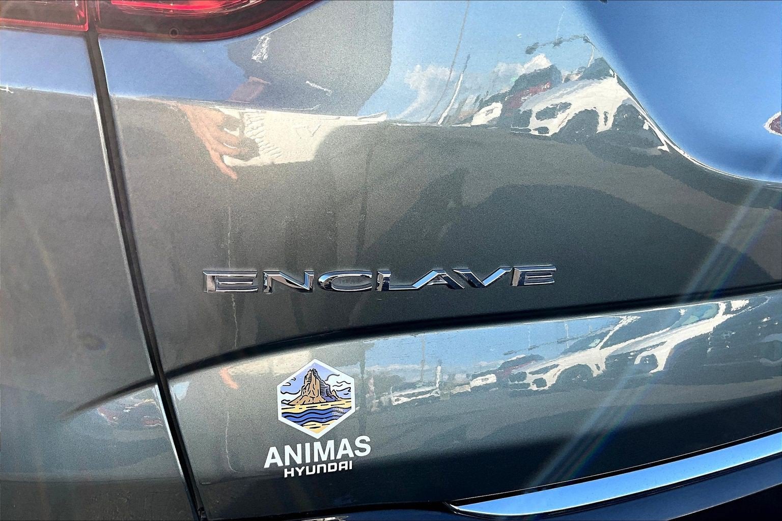 2023 Buick Enclave Essence