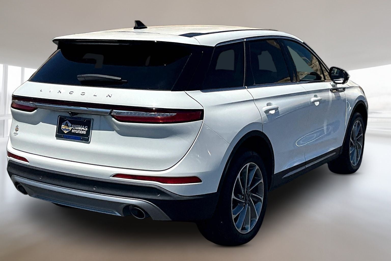 2023 Lincoln Corsair Standard