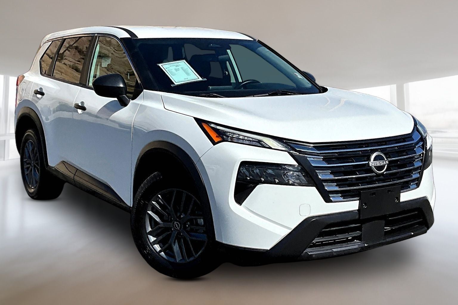 2024 Nissan Rogue S FWD's photo