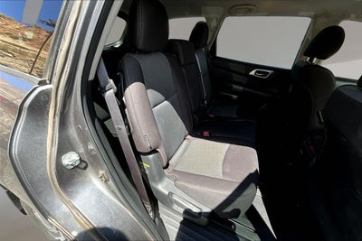 2020 Nissan Pathfinder S
