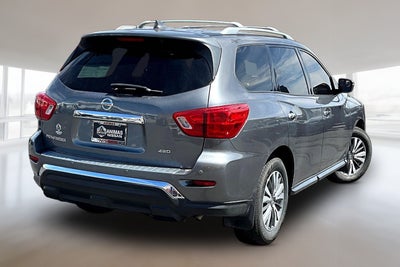 2020 Nissan Pathfinder S