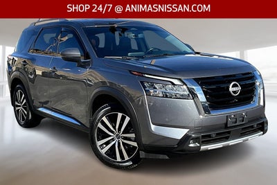 2023 Nissan Pathfinder Platinum