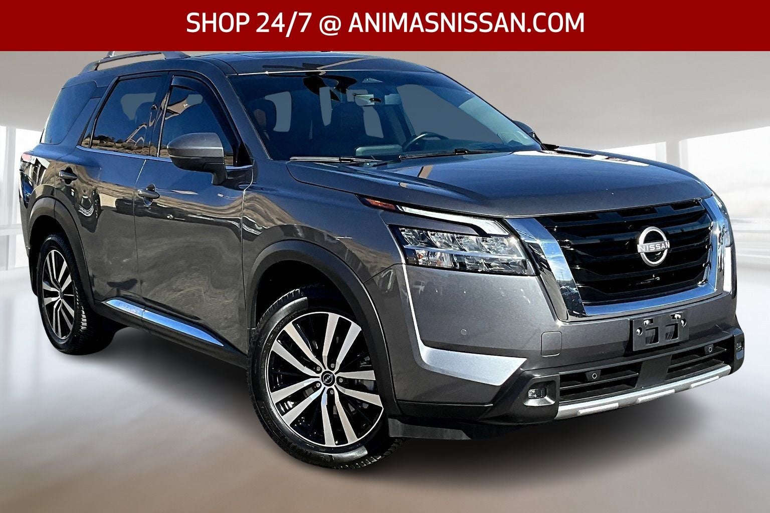 2023 Nissan Pathfinder Platinum