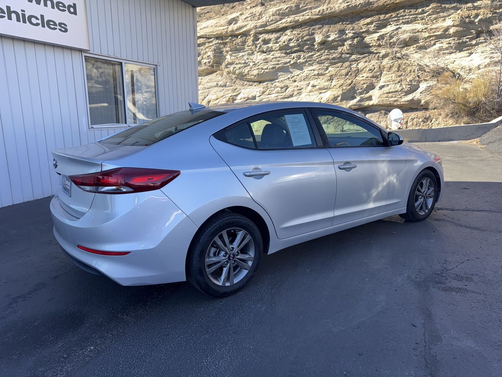 2018 Hyundai ELANTRA SEL