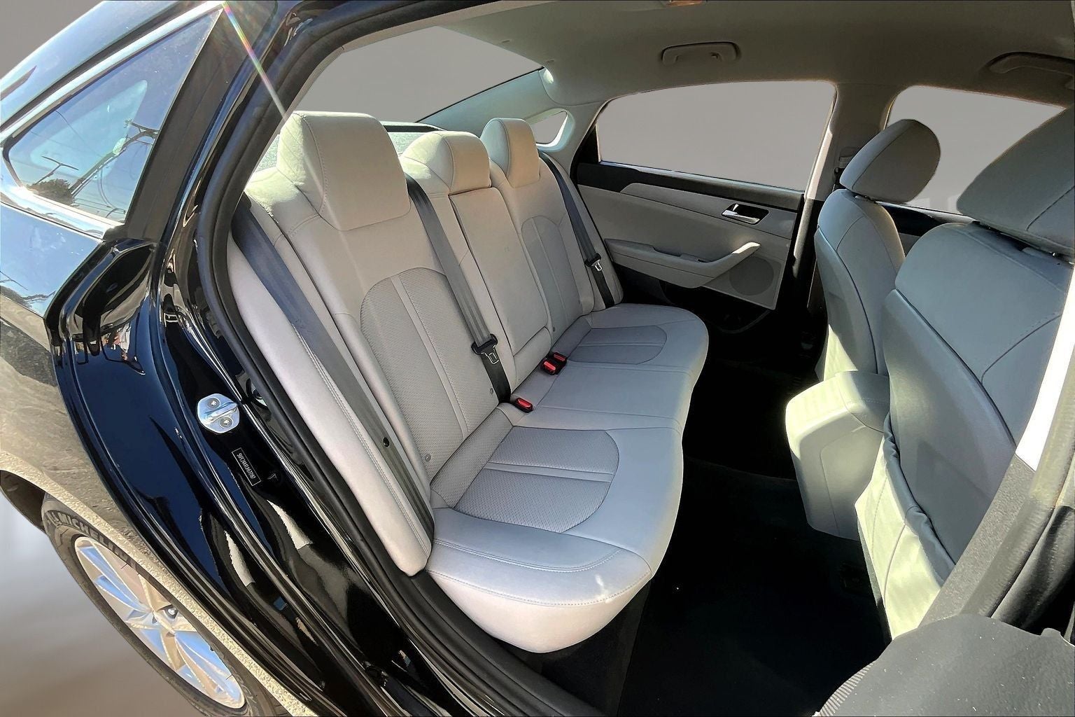 2018 Hyundai SONATA ECO