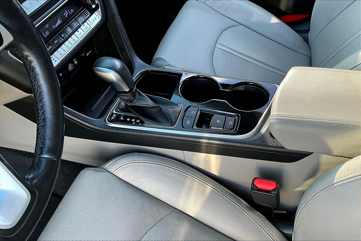2019 Hyundai SONATA Limited