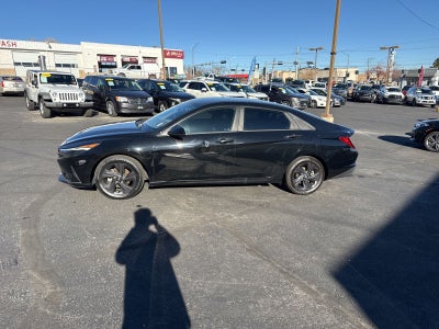 2021 Hyundai ELANTRA SEL