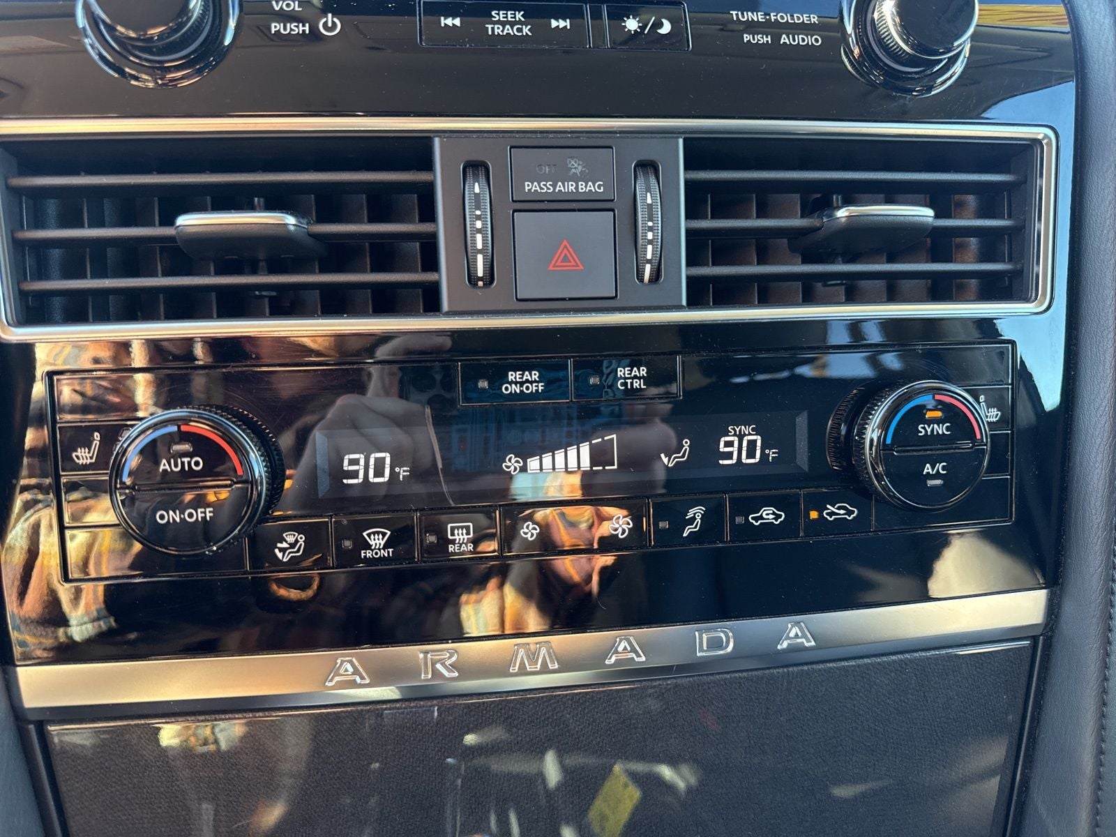 2022 Nissan Armada SV