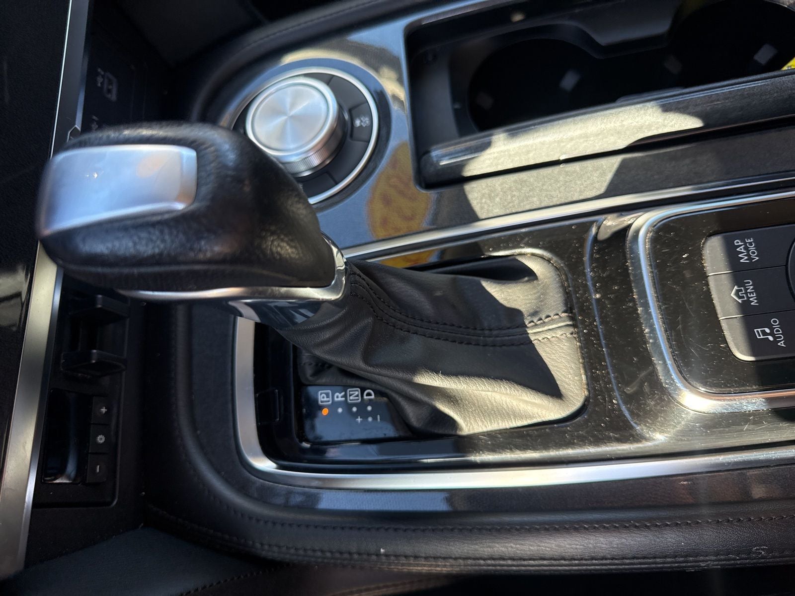 2022 Nissan Armada SV