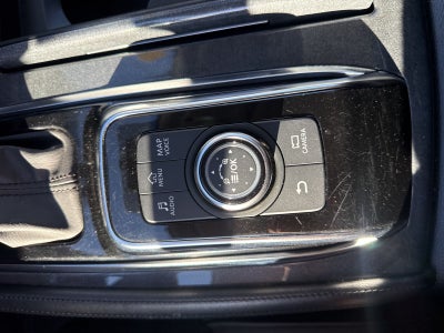 2022 Nissan Armada SV