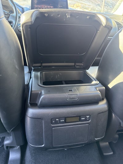 2022 Nissan Armada SV