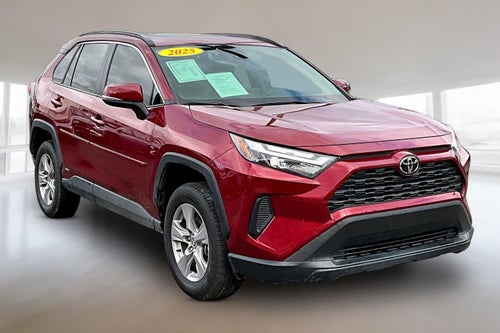 2025 Toyota RAV4 Hybrid XLE