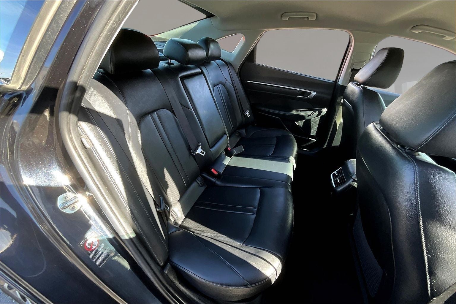 2021 Hyundai SONATA HYBRID Limited