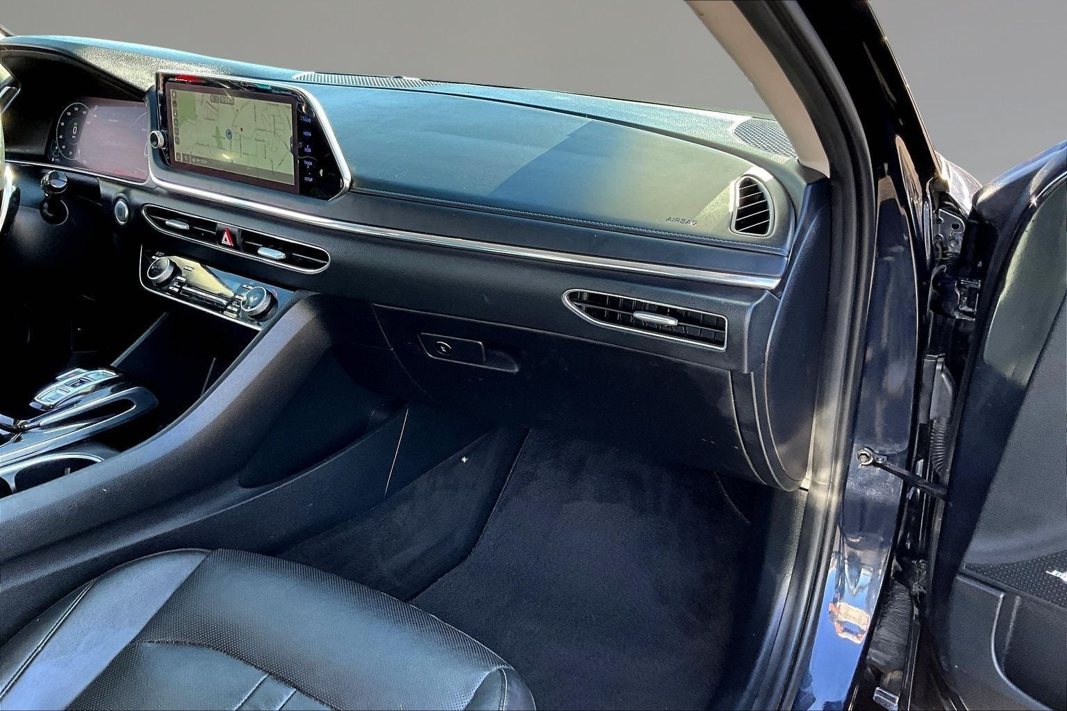 2021 Hyundai SONATA HYBRID Limited