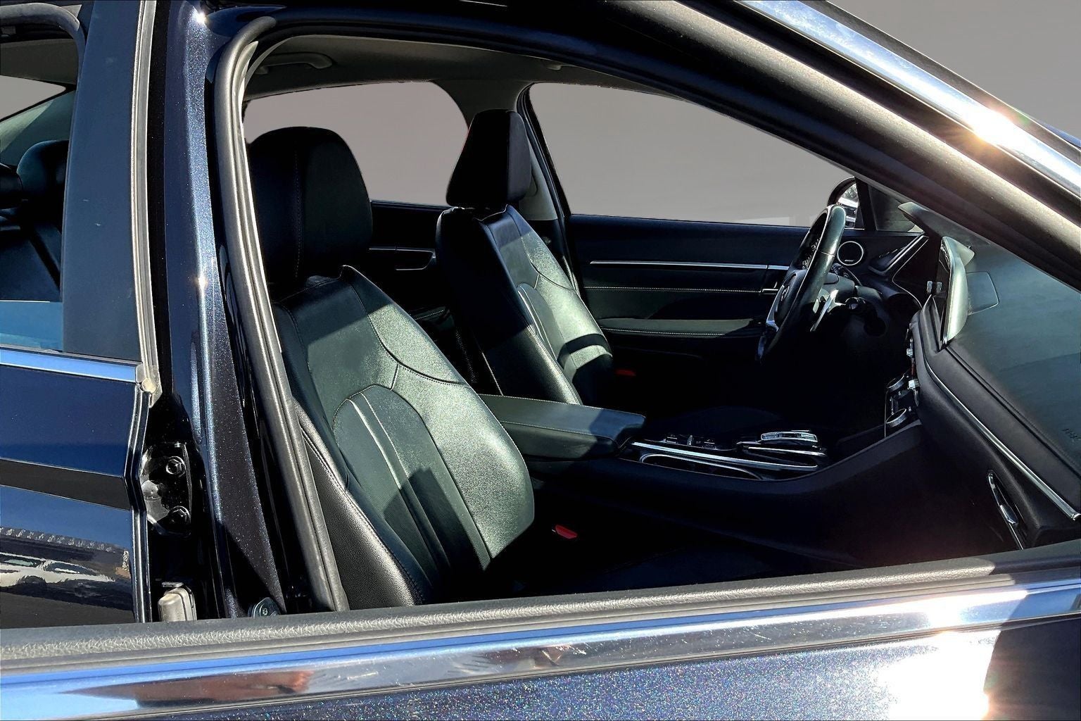 2021 Hyundai SONATA HYBRID Limited