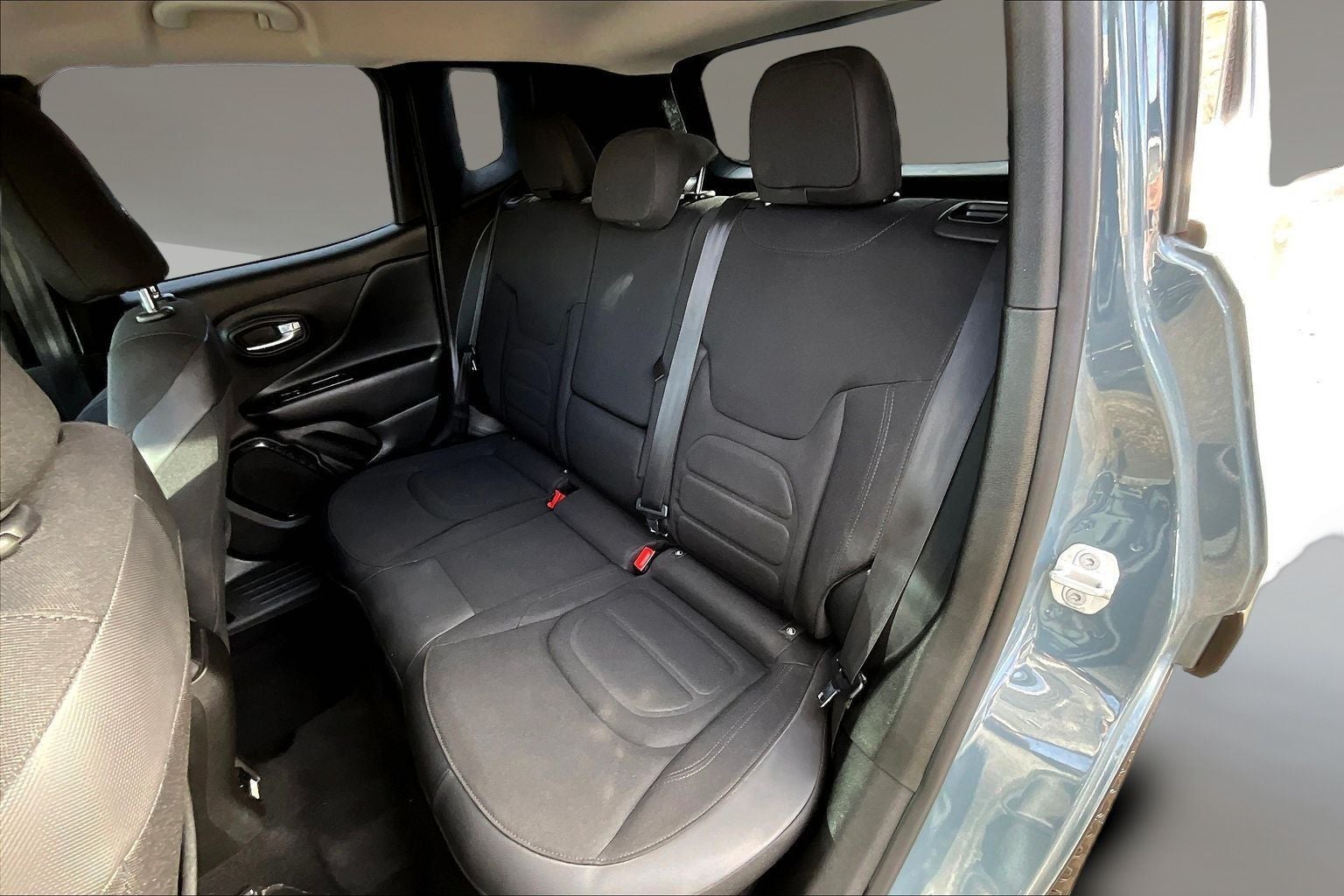 2017 Jeep Renegade Altitude